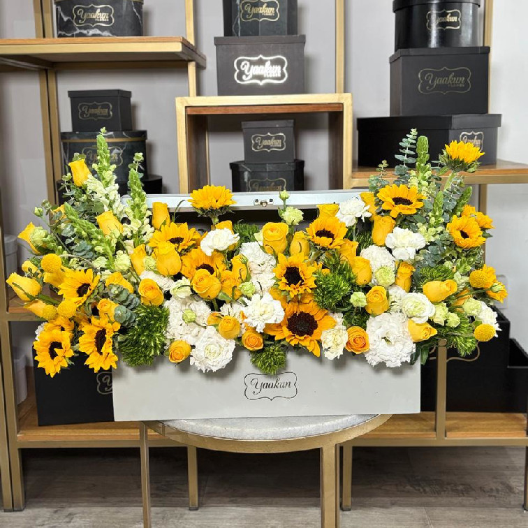 COFRE GRANDE BEIGE FLORES AMARILLAS