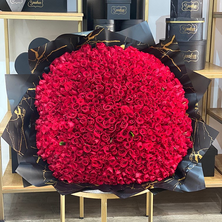 Ramo de 600 rosas amor mío con papel coreano