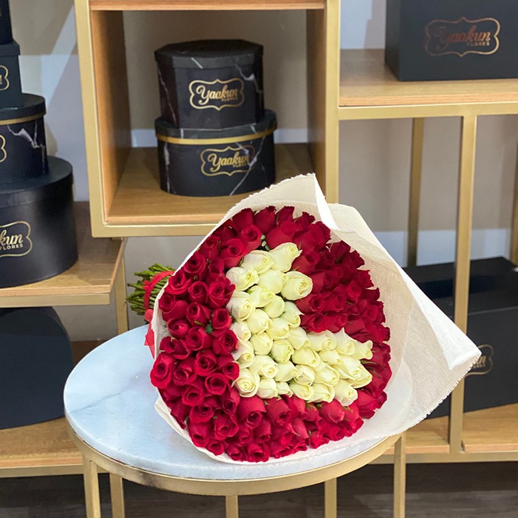 Bouquets & Ramos de Rosas | Florería en Puerto Vallarta | Yaakun Flores